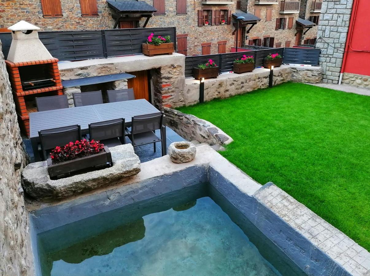 Apartament "Enclau" Turismo Rural Cal Rialla Llivia Buitenkant foto
