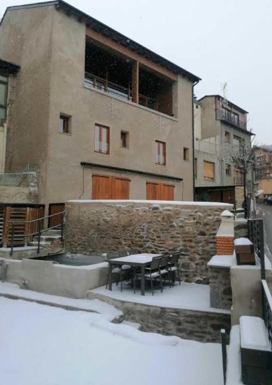 Apartament "Enclau" Turismo Rural Cal Rialla Llivia Buitenkant foto