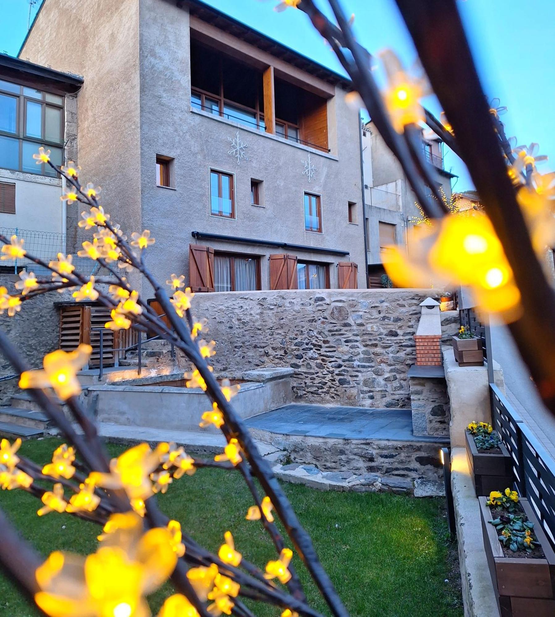 Apartament "Enclau" Turismo Rural Cal Rialla Llivia Buitenkant foto