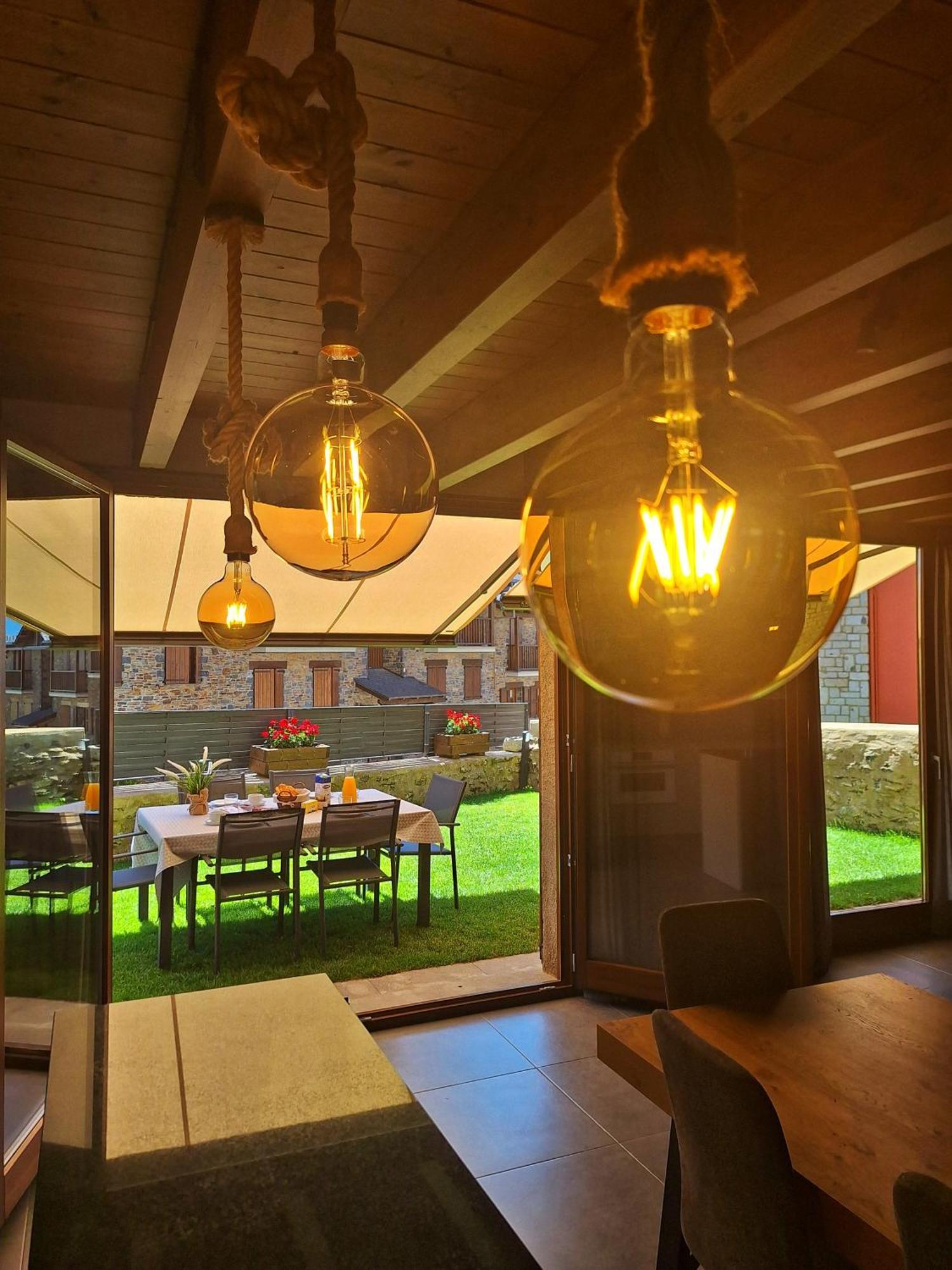 Apartament "Enclau" Turismo Rural Cal Rialla Llivia Buitenkant foto